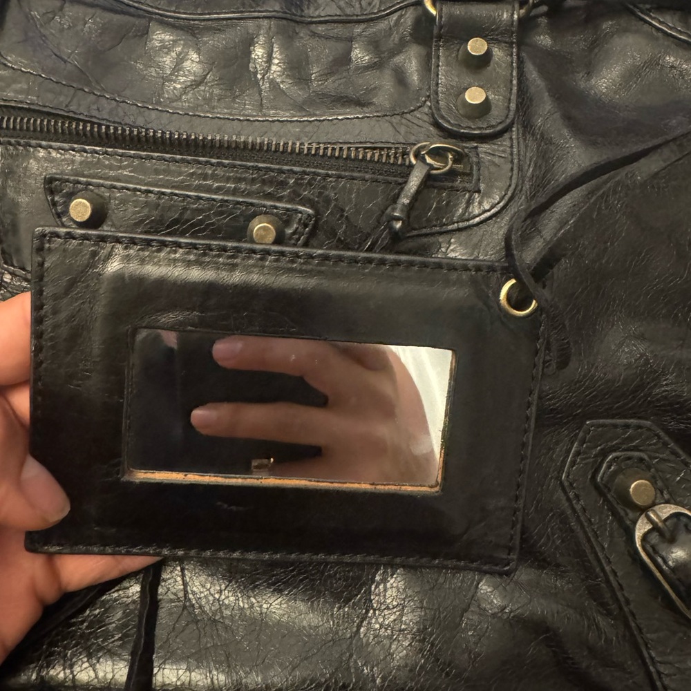 Balenciaga Black Leather City Bag - Picture 2 of 7